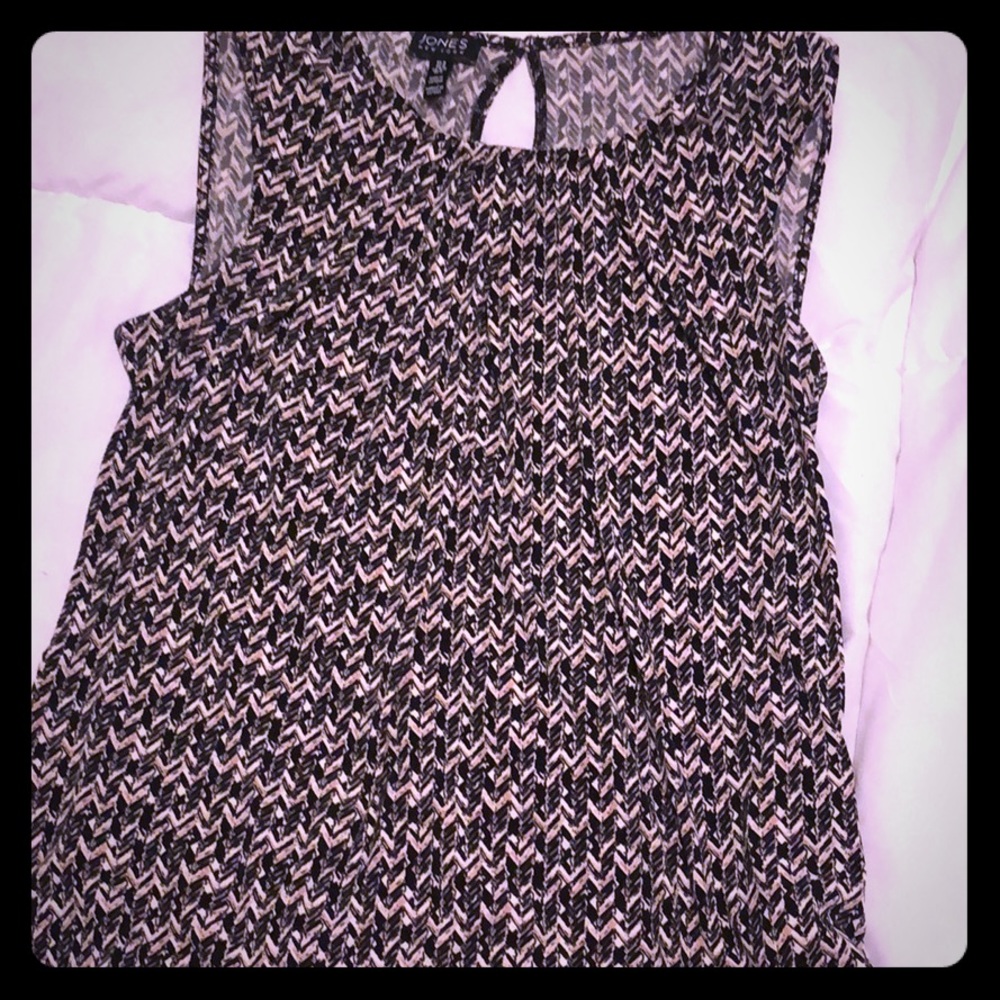 Jones New York sleeveless blouse